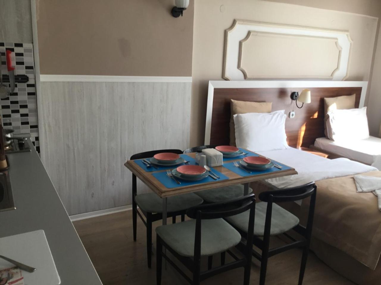 Akman Hotel Кушадасы Экстерьер фото