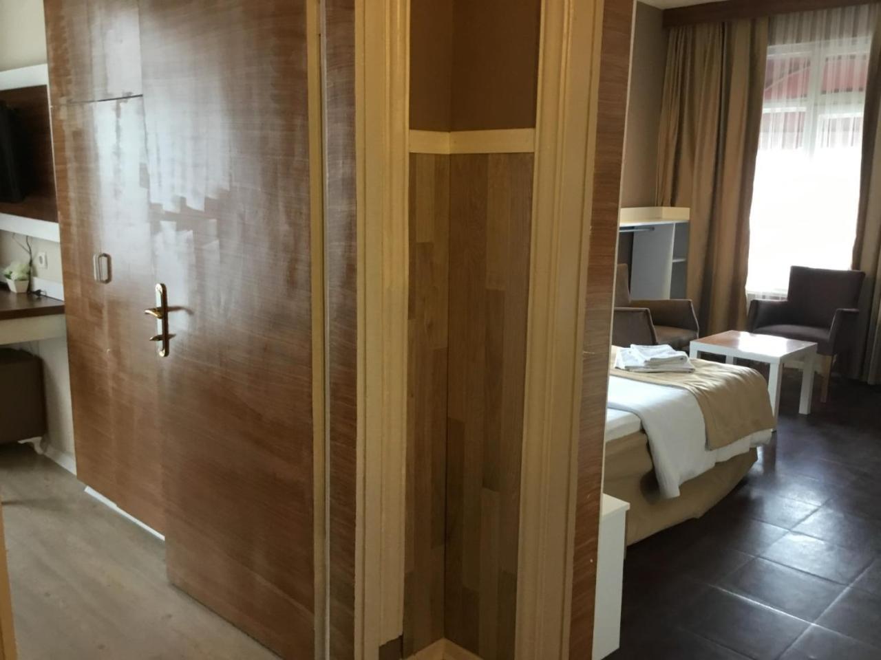 Akman Hotel Кушадасы Экстерьер фото