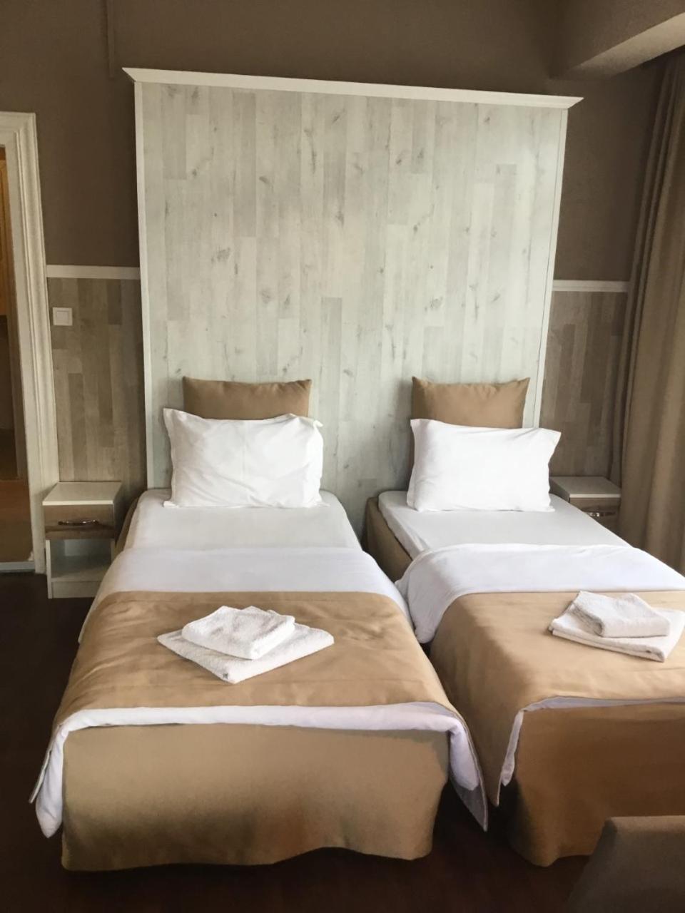 Akman Hotel Кушадасы Экстерьер фото