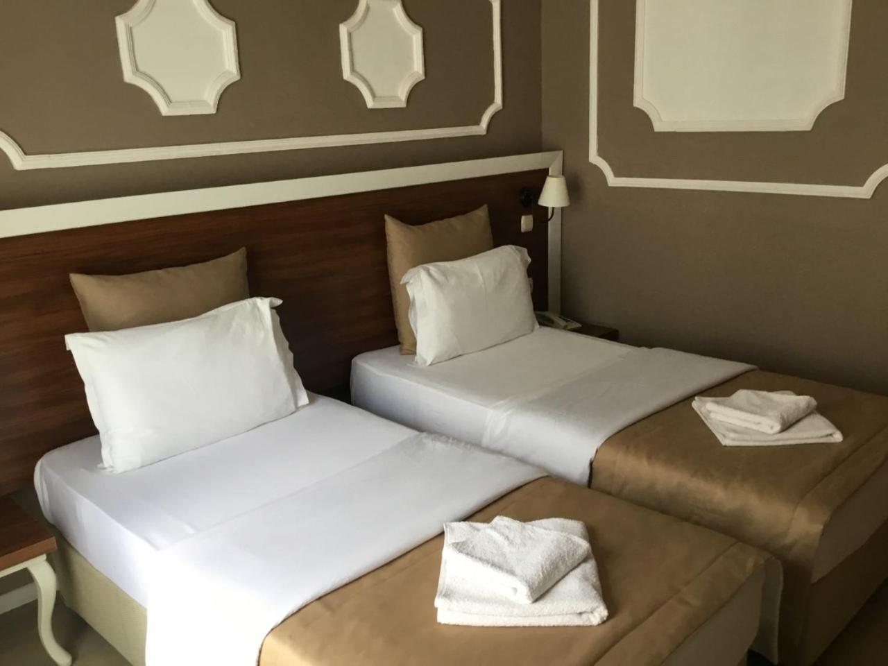 Akman Hotel Кушадасы Экстерьер фото